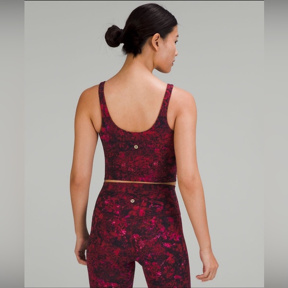 NWT Lululemon Lunar New Year Align Tank Sz 6 Gold Logo - Picture 2 of 3